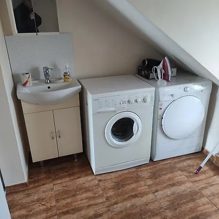 Apartment Penyrent *